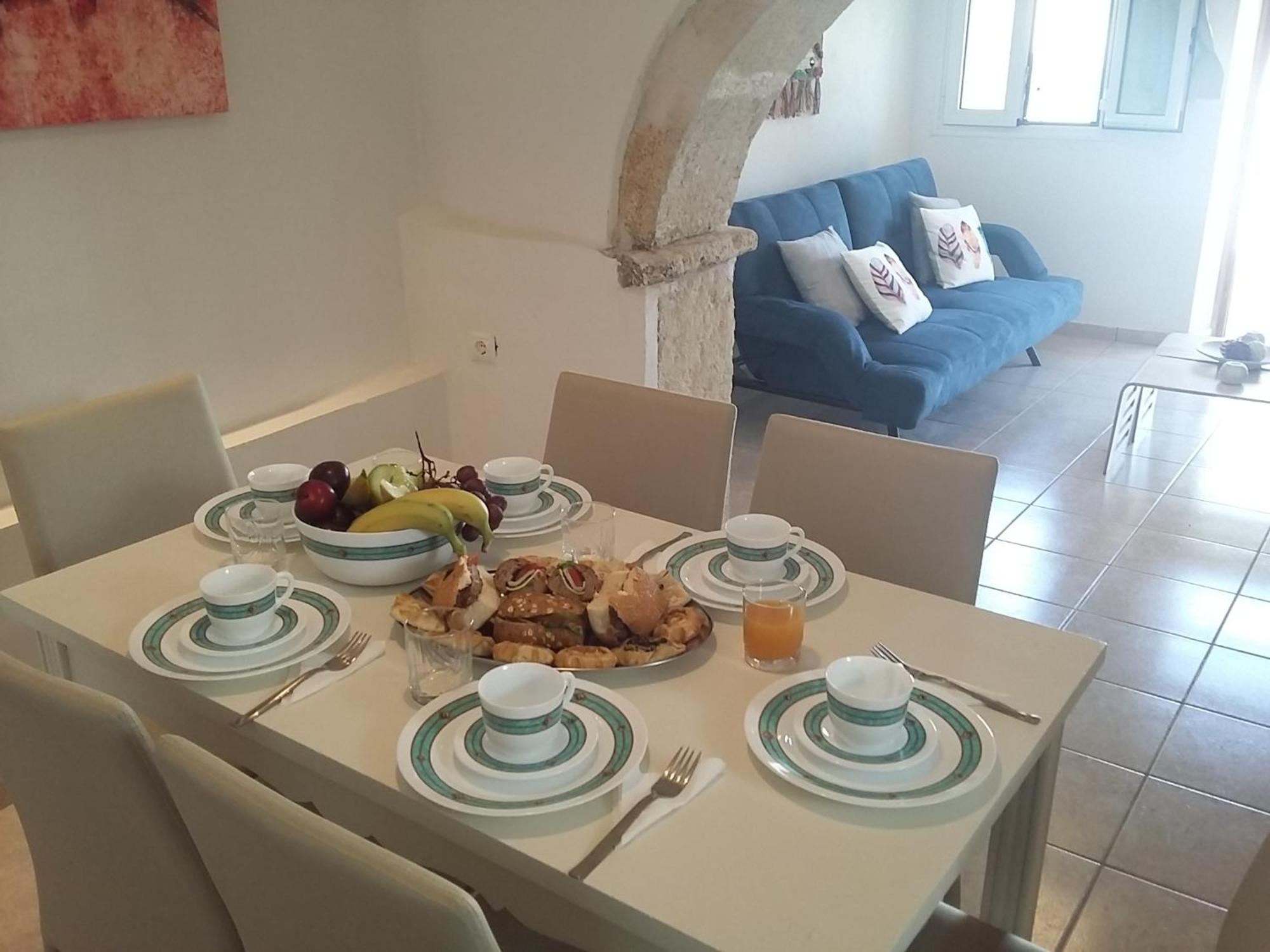 מגאלה קורפיה Palace Mountain View מראה חיצוני תמונה